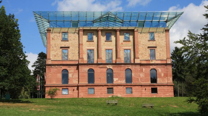 Jahresauftakt in Wiesbaden mit Jagdmusik und Schlossführungen im Jagdschloss Platte
