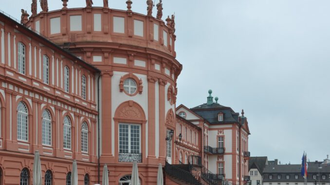 One Battle After Another von Paul Thomas Anderson im Schloss Biebrich