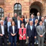 Wiesbaden: Magistrat nach Wahl konstituiert und beginnt Arbeit im Rathaus