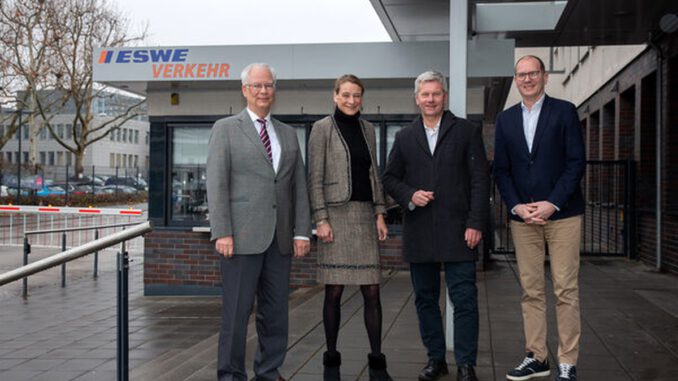 Wiesbadener bewerten ESWE Verkehr mit 2,69 und bevorzugen Busverkehr gegenüber Pkw Wiesbadener bewerten ESWE Verkehr mit 2,69 und bevorzugen Busverkehr gegenüber Pkw