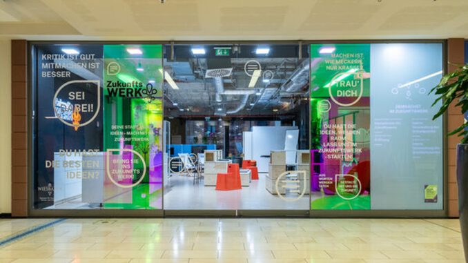 Zukunftswerk im Luisenforum: 16.000 Teilnehmende und 170 Veranstaltungen im ersten Jahr Zukunftswerk im Luisenforum: 16.000 Teilnehmende und 170 Veranstaltungen im ersten Jahr